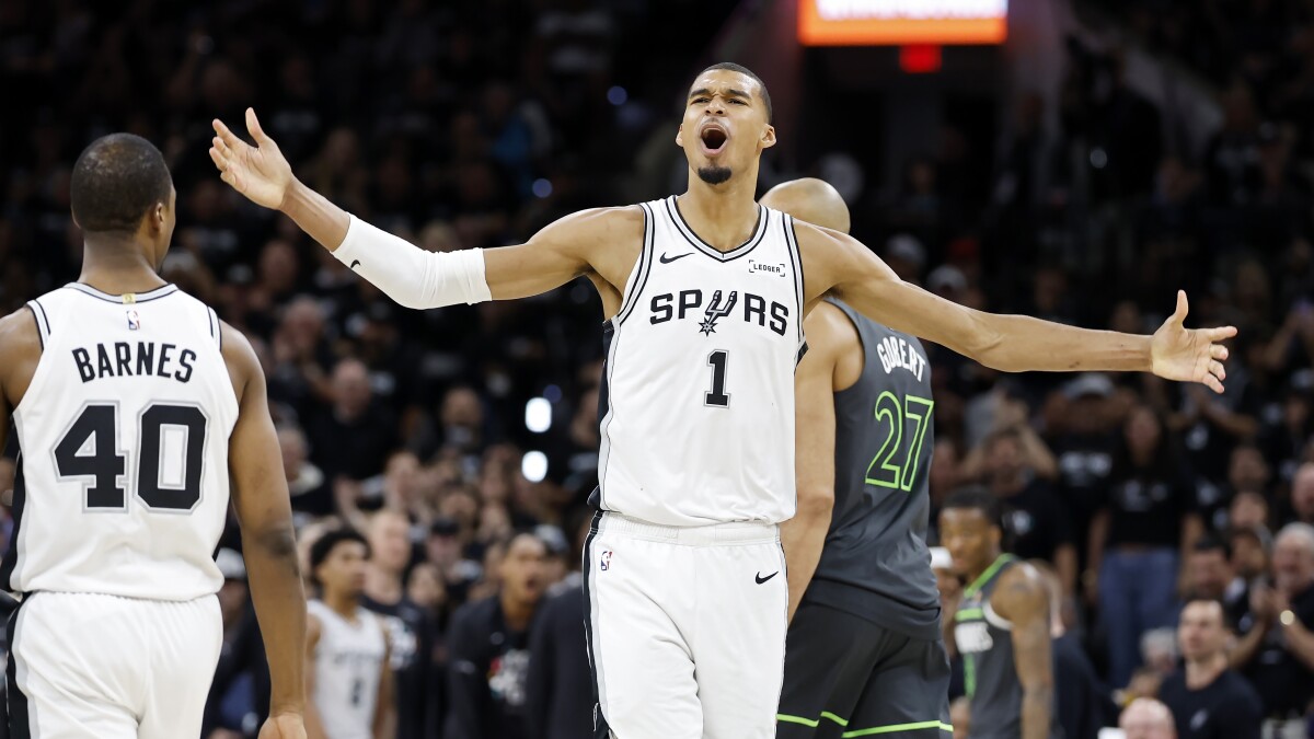 NBA Playoffs Are Absolute Cinema, Spurs Delivered An Absurd Playoff Performance Against Minnesota