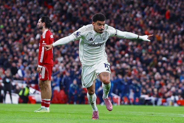 Arsenal Identify Gibbs-White As Alternative To Rogers' Pursuit