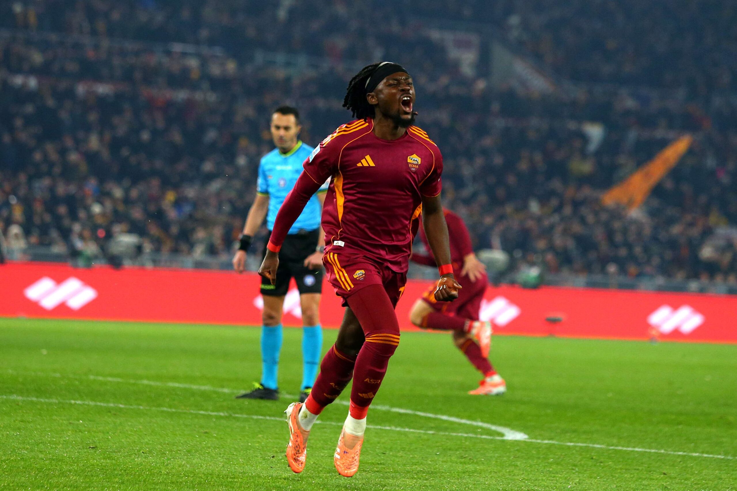 Arsenal Step Up Pursuit of Roma Midfielder Manu Koné