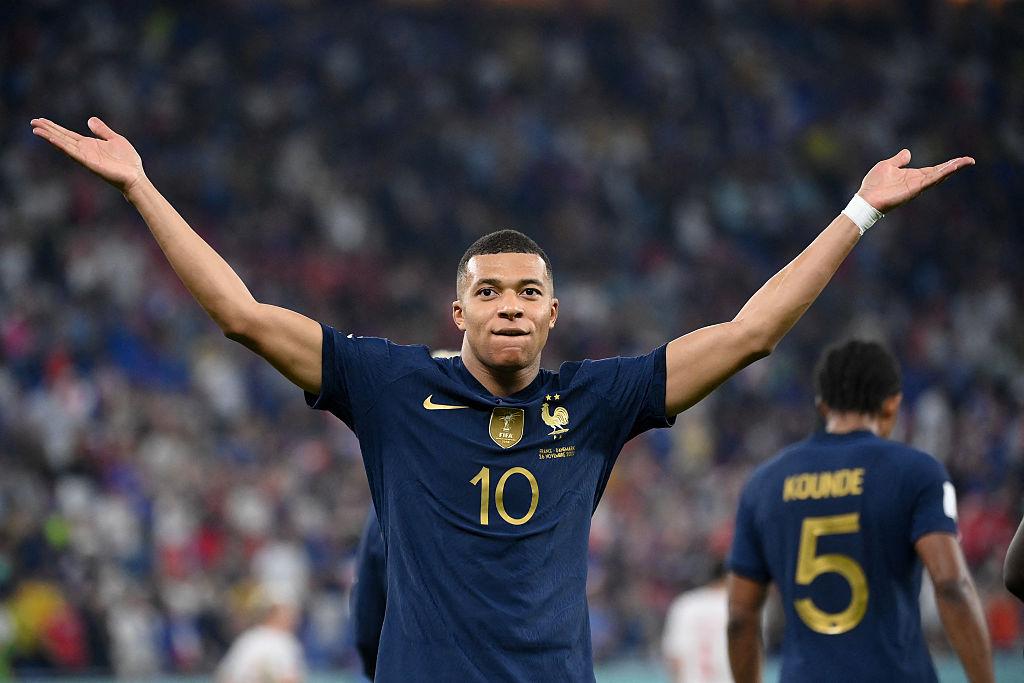 Mbappé Breaks France Scoring Record as Les Bleus Defeat Senegal