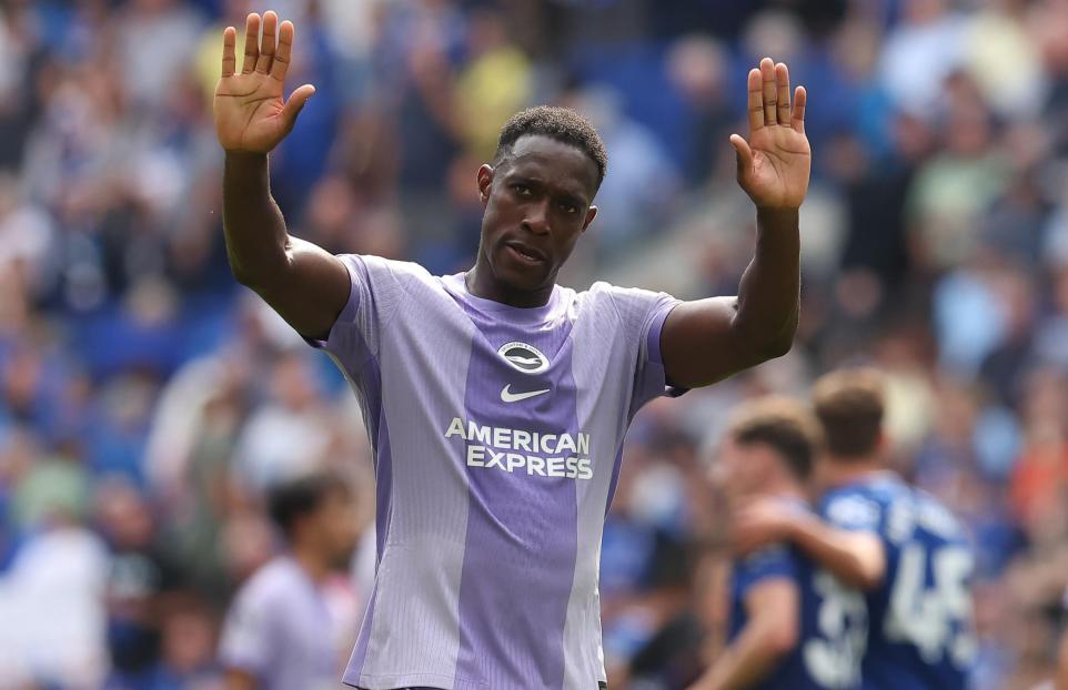 Chelsea Close In on Danny Welbeck as Blues Shift Transfer Strategy