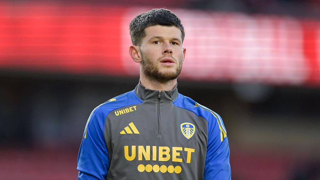 Arsenal Close In on Free Transfer for Goalkeeper Illan Meslier from Leeds United