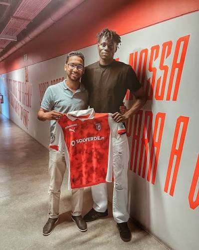 SC Braga Sign Nigerian Teenage Defender Adebisi Olamikun from Inter Lagos