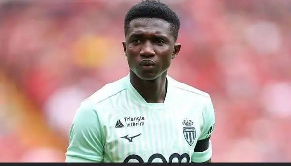 Will Liverpool or Chelsea Win the Late Race for Lamine Camara?